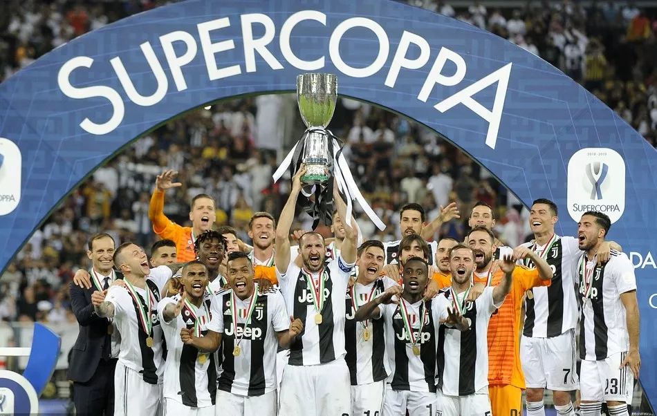 容与前场压 容与前场压